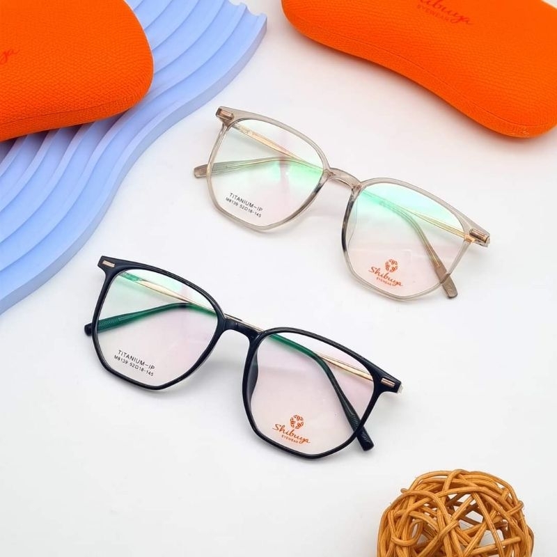 กรอบแว่นShibuyaรุ่นM8139มาพร้อมความเบาแข็งแรงทนทาน ยืดหยุ่นสูง B-Titanium IPนำไปตัดเลนส์สายตาได้