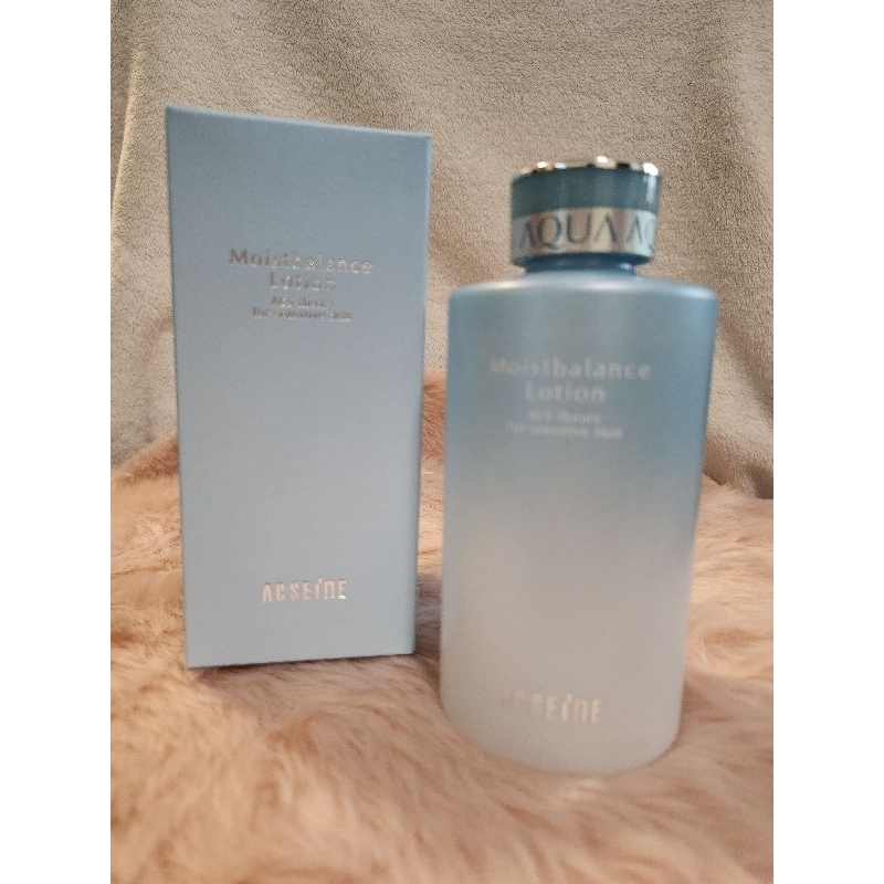 Acseine น้ำตบญี่ปุ่น