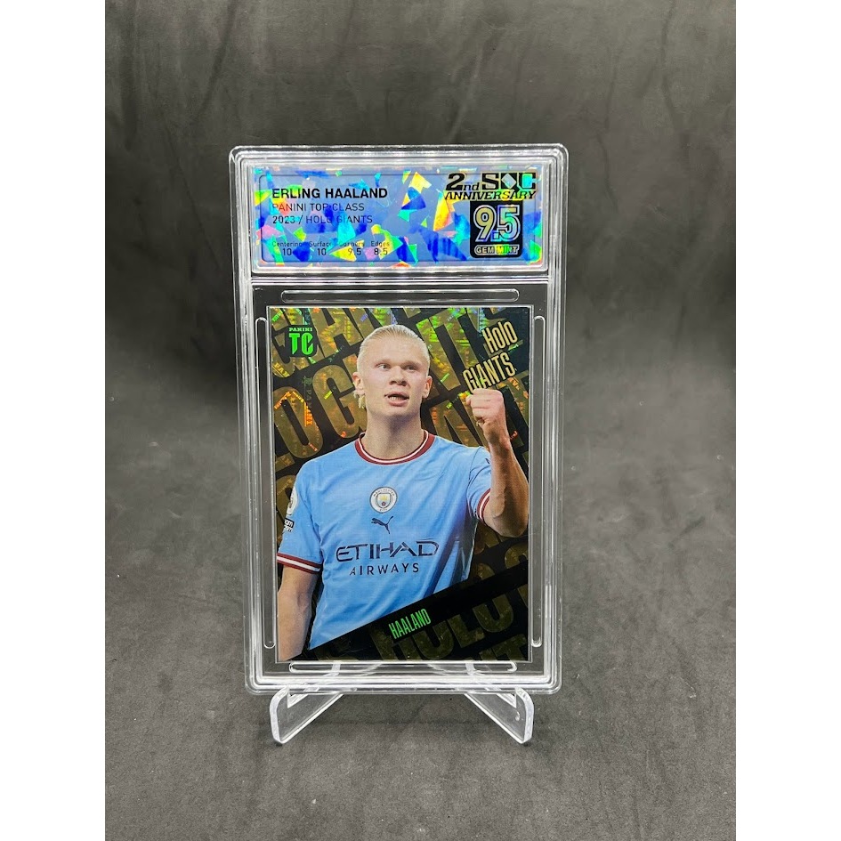 การ์ดนักฟุตบอล ERLING HAALAND /Panini Top class 2023/ Holo Giants /SQC Graded 9.5 Gem Mint + FREE GI