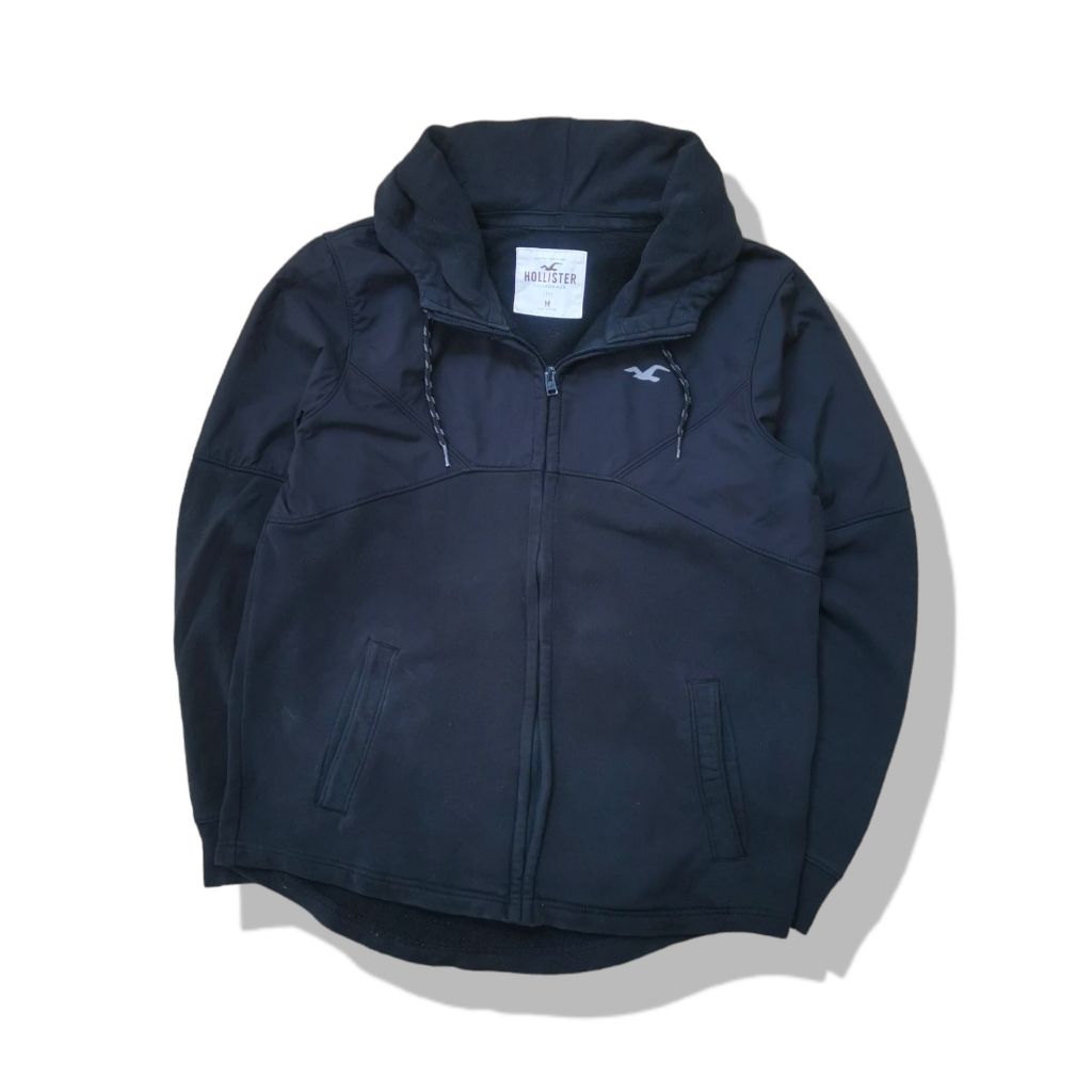 Hollister Black Hooded Jacket รอบอก 44”
