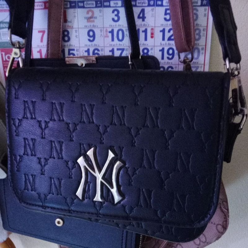 กระเป๋า MLB/Nyแท้ มีตำนิ