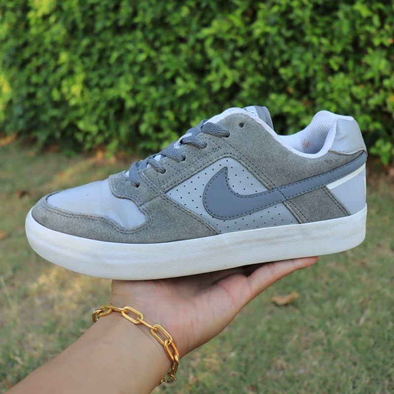 ส่งฟรี 7US 25CM 40eu Unisex รองเท้า NIKE SB DELTA FORCE VULC Sneakers Pre-owned Authentic