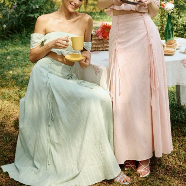 MESKMUSE Lacey multi skirt