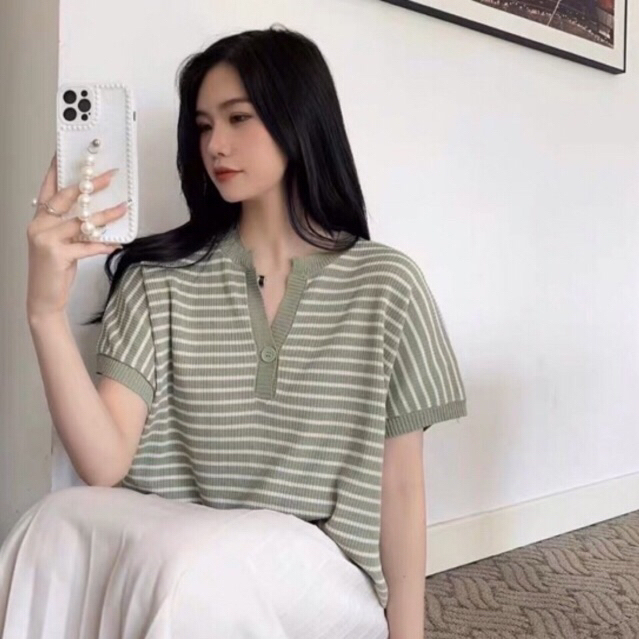 เสื้อไหมพรม ลายขวางเล็กคอวี หน้าผ้า 42 ยืดถึง48