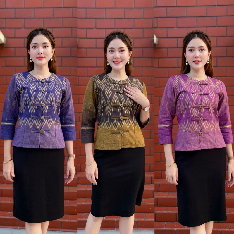 เสื้อแขน 5 ส่วนผ้าฝ้ายพิมพ์ลายดอกรัก กระดุมขอดมือสวยงาม