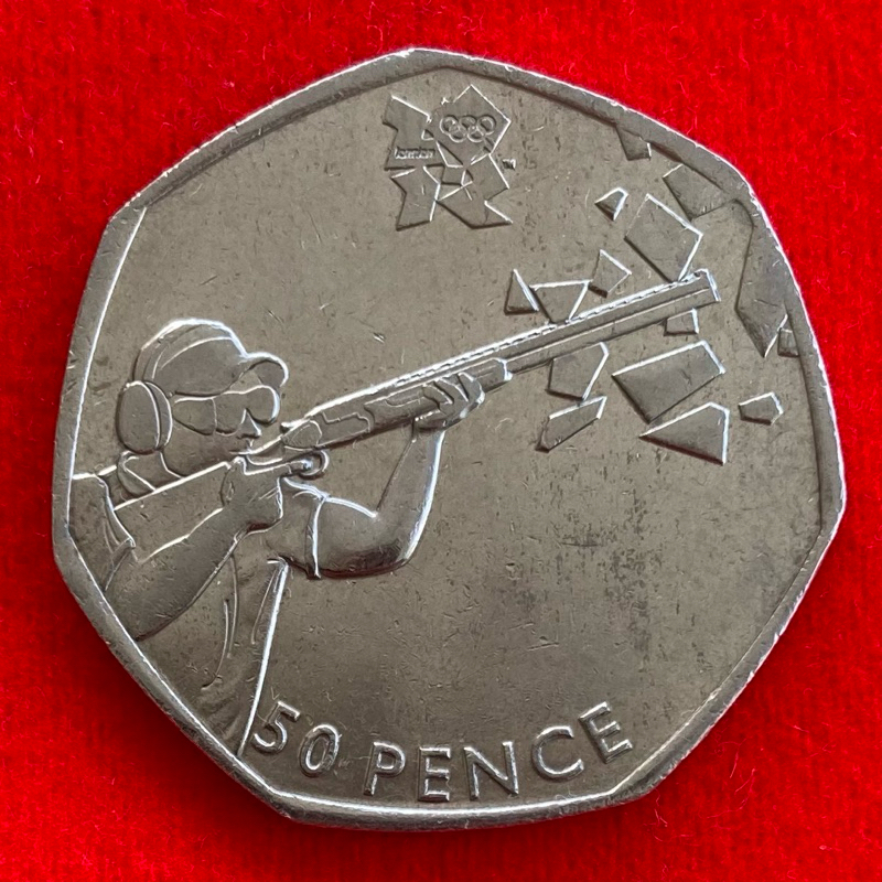 🇬🇧 เหรียญอังกฤษ United Kingdom 50 pence ปี 2011 เหรียญที่ระลึก Shooting