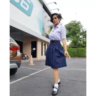 กระโปรงนักเรียน ตราธนูทอง สีกรมอ่อน 6 จีบ เนื้อผ้าโทเร กระโปรงนักเรียนหญิง