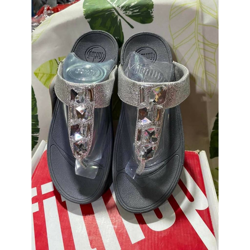 FitFlop Women 7 Diamond มี6สี รองเท้าแตะเพื่อสุขภาพเท้า สินค้านำเข้ารับรองพื้นนิ่ม ใส่สวยใส่สบาย พร้มส่งในไทย