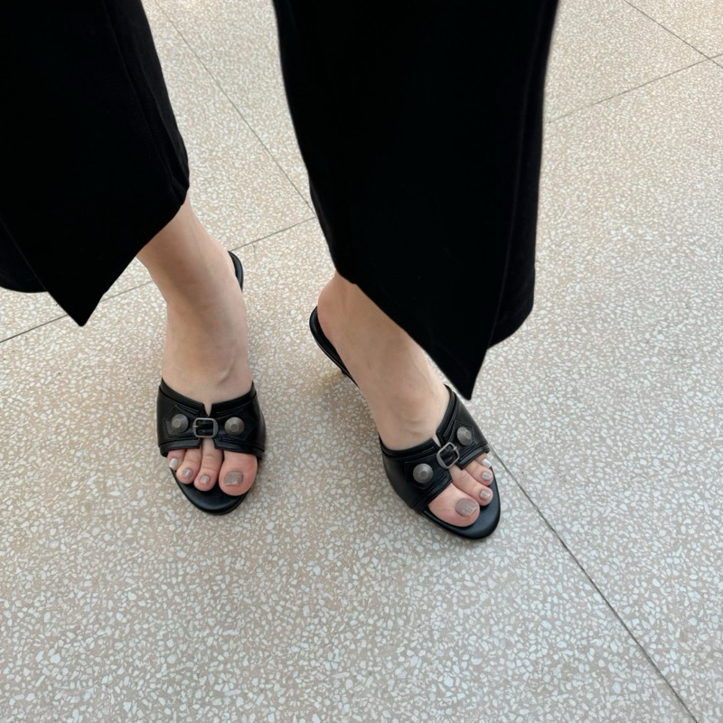 [แจกโค๊ดส่วนลดในไลฟ์สูงสุด 50%] WILA _SHOES รุ่น ม-1 🍄
