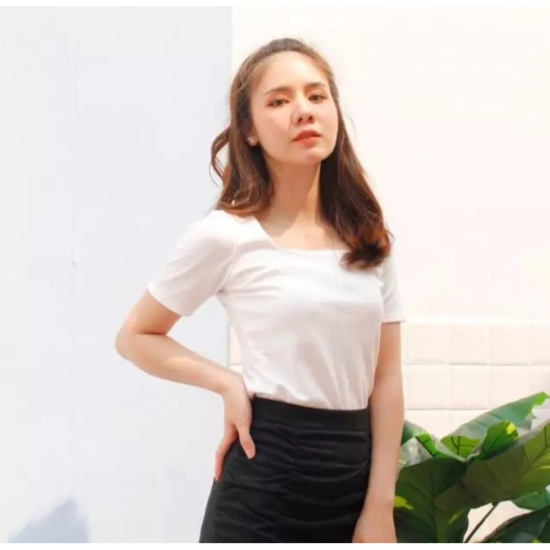 เสื้อคอเหลี่ยม omi  Japan