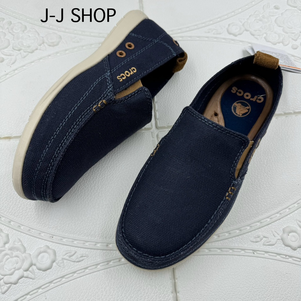 รองเท้าผ้าใบ Crocsสำหรับผู้ชาย ผลิตจากผ้าคุณภาพดี พื้นนิ่มใส่สบายใส่ทน  รับรองสินค้าตรงปกตามรูป
