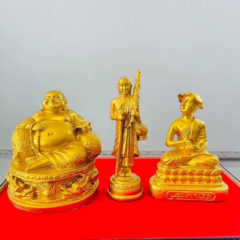ชุด3พระอรหันต์แห้งโชคลาภ สีทอง แร่เหล็กน้ำพี้ ขนาดฐาน3นื้ว สูง 4 นิ้วแถม ฟรีฐานรองคาถาบูชาและธูปเสี่ยงทาย