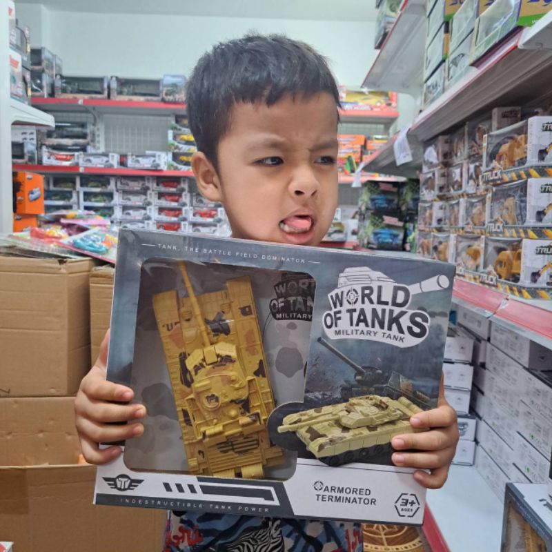 รถถังบังคับ รถทหารบังคับของเล่นเด็ก รีโมทคอนโทรล ของเล่นสุดเทห์ เหมาะสำหรับ 3 ขวบขึ้นไป