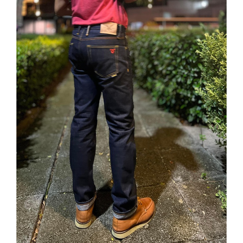 กางเกงยีนสfuthark denim16ozมีทรงกะบอกเล็กและกะบอกตรง