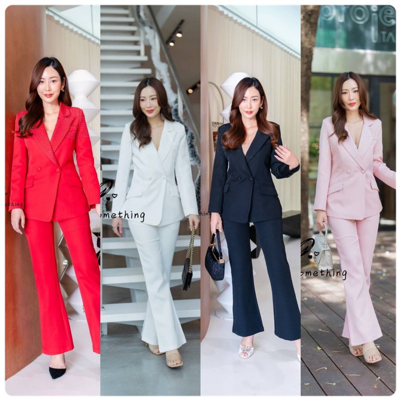 สูททรงใหม่กางเกงทรงขาม้า เสื้อส่วนบนติดเพัดเป็นเม็ดเล็กทังด้านหน้าและด้านหลังสวยงามมากๆๆๆกระดุมปั้ม