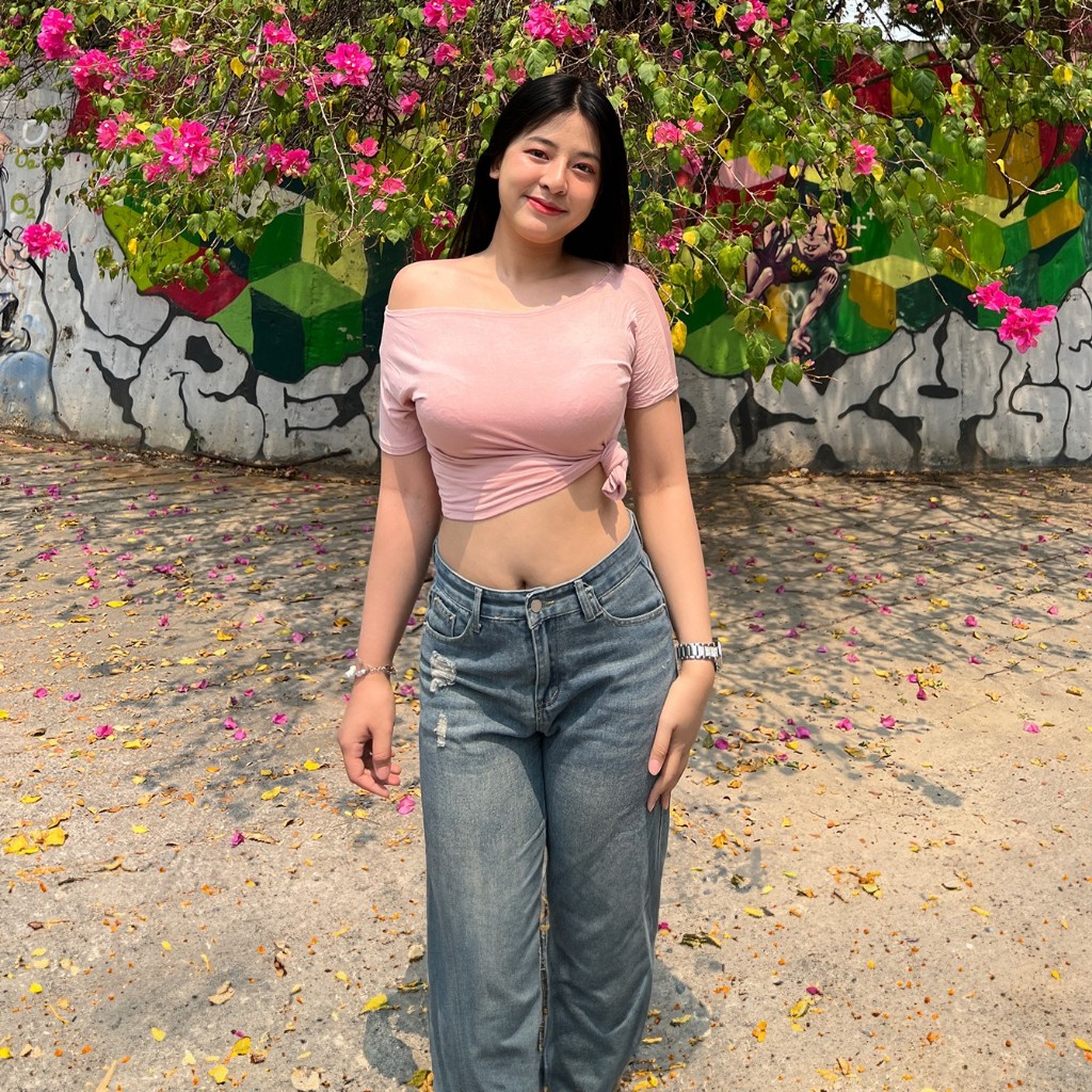 เสื้อครอปแขนสั้ั้นปาดไหล่ มัดเอวได้ ใส่เล่นสงกรานต์ ผ้าเรย่อนยืดเยอะ สาวอวบอ้วนใส่ได้ รุ่น มัดเอว