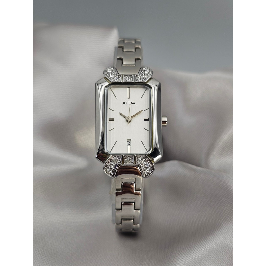นาฬิกา ผู้หญิง ALBA Japan ทรงสี่เหลี่ยม ระบบควอตซ์ คริสตัลแท้ SWAROVSKI **พร้อมส่ง**