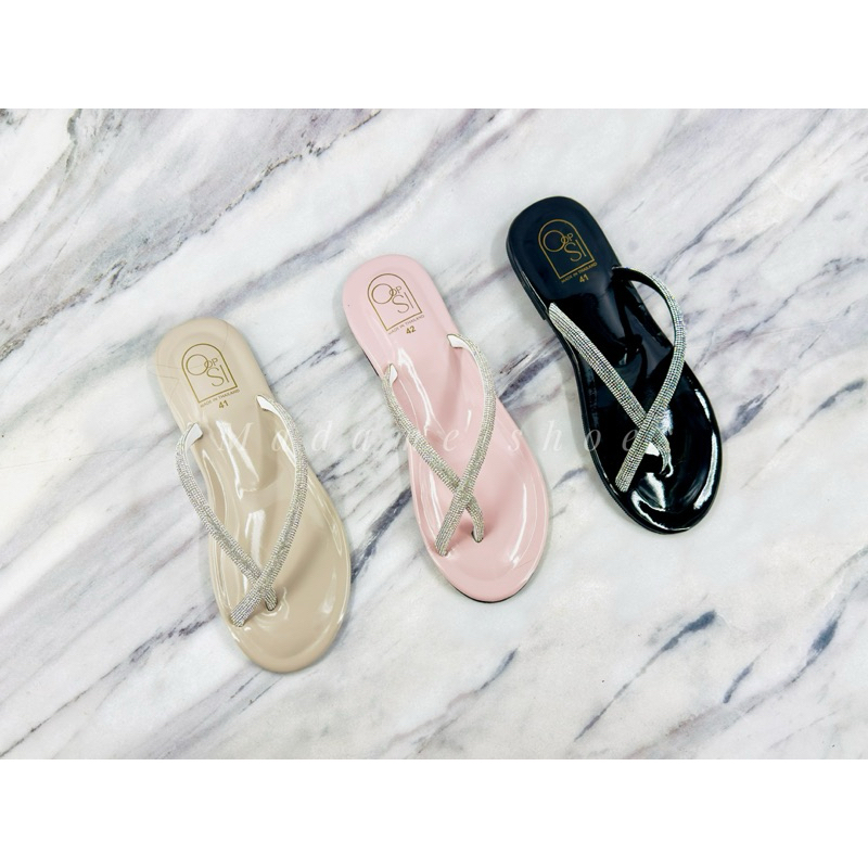 แตะไซส์ใหญ่41-45  หูคีบคริสตัล 💎