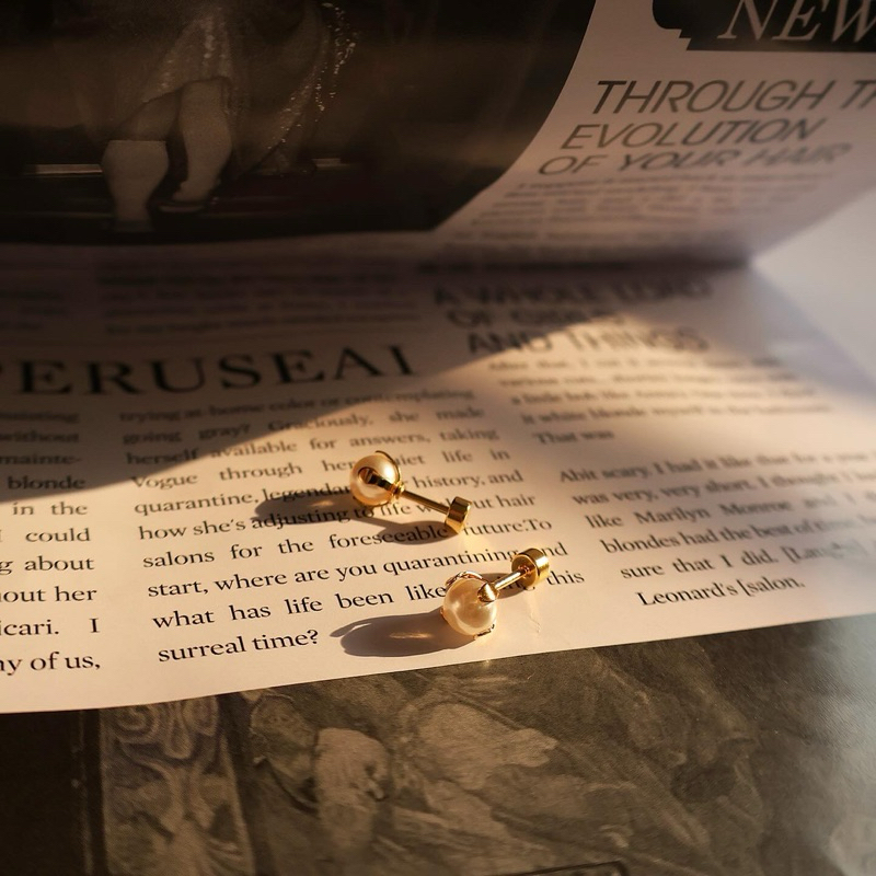 gigaglam mini pearl earrings (E8)