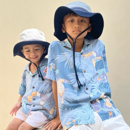 Roaming HR15 เสื้อฮาวาย ผ้าเรยอนญี่ปุ่น เสื้อครอบครัว เด็ก&ผู้ใหญ่ Hawaiian aloha Shirts (นกเงือกฟ้า)
