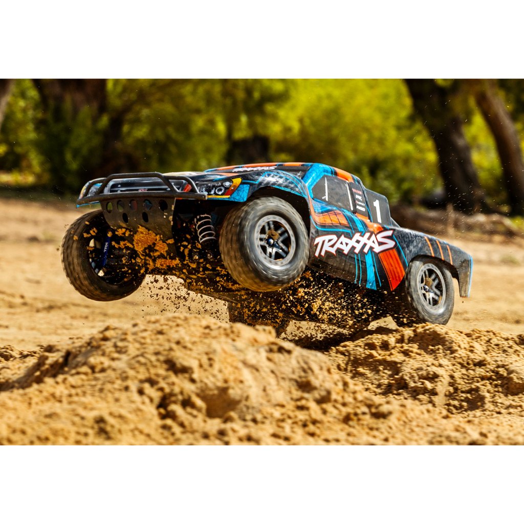 รถบังคับวิทยุยี่ห้อTRAXXAS รุ่น Slash Ultimate 4X4 TSM Clipless Body