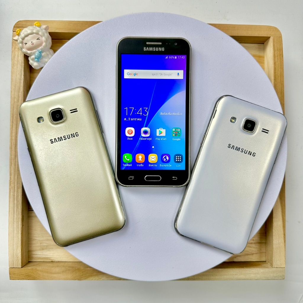 Samsung j2 มือสองพร้อมใช้ สภาพสวยมาก(ฟรีชุดชาร์จ)