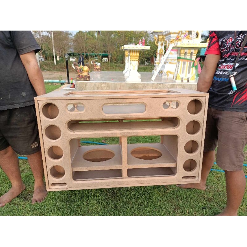 ลำโพง bluetooth DIY(งานดิบ) ดอก10"2ดอกคว่ำกลาง4"8ดอกแหลม2.25"4ดอกขนาดตู้ยาว 100ซม.กว้าง 41ซม สูง 59ซม ปริมาตรพอเหมาะ