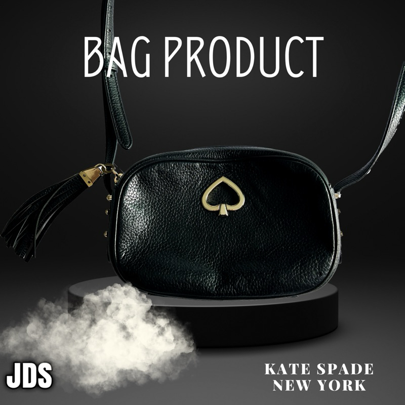 กระเป๋าทรงกล่อง ส่งต่อ! สีดำ WKRU6817 Kate Spade Kourtney Camera Leather Crossbody Bag Black