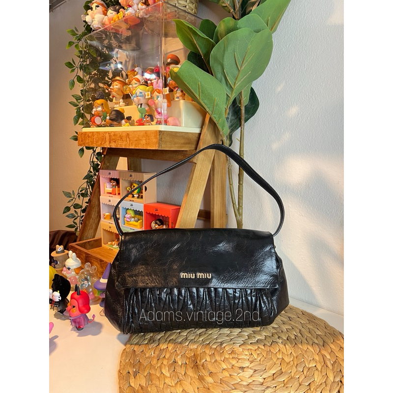 Miu miu Sling bag 🖤✨