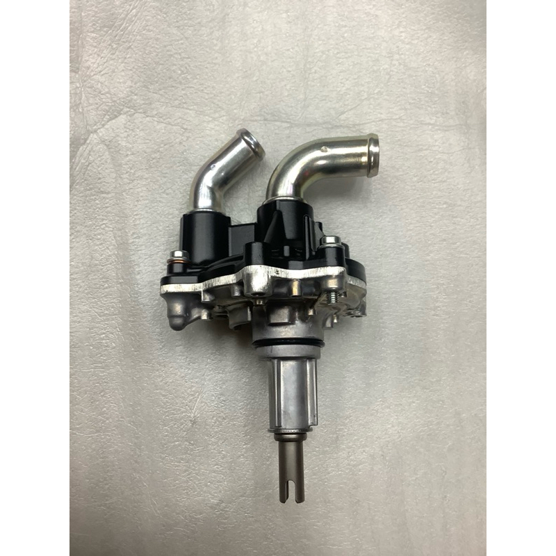 ปั้มน้ำ CB/CBR650F/R ของแท้เบิกศูนย์ปี13-24
