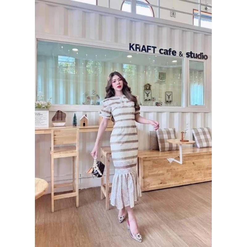 เดรสลูกไม้งานอลัง ผ้าดีมาก งานสวย มือ1ห้อยป้าย ตรงปก อก38-49 เอว 32 ( สีตามนางแบบ ) มีของพร้อมส่ง