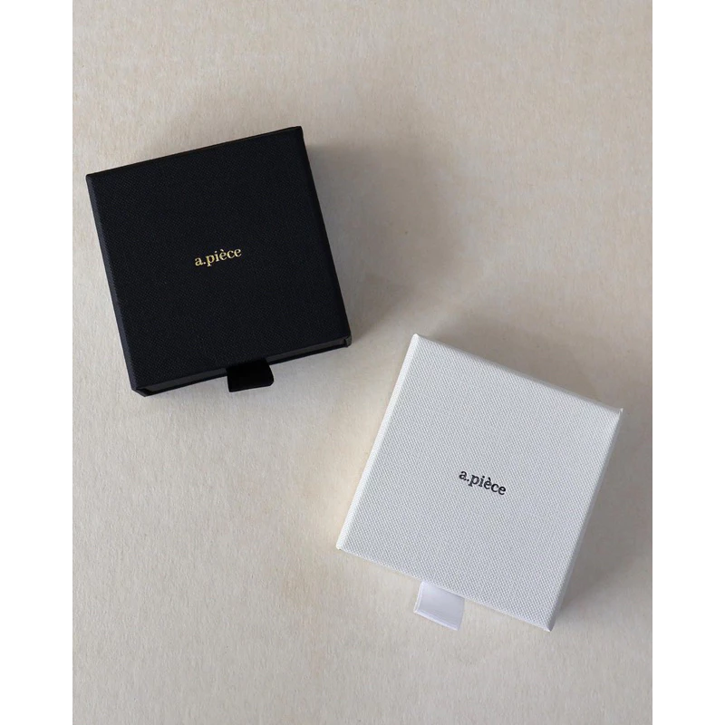 *สั่งซื้อพร้อมเครื่องประดับในร้านเท่านั้น* A.piece กล่องของขวัญแบบลิ้นชัก Gift box (กล่องเปล่าอย่างเดียว)