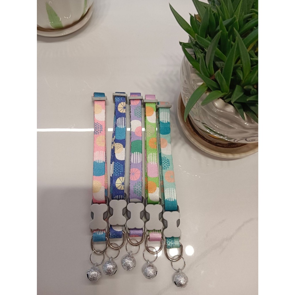 [ ABC cat ] ปลอกคอสัตว์เลี้ยง แบบล๊อคธรรมดาตัวล๊อครูปกระดูก ปลอกคอ 090