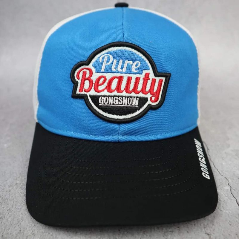 หมวกแบรนด์สามสีหลังตาข่าย Pure Beauty Tag Gongshow