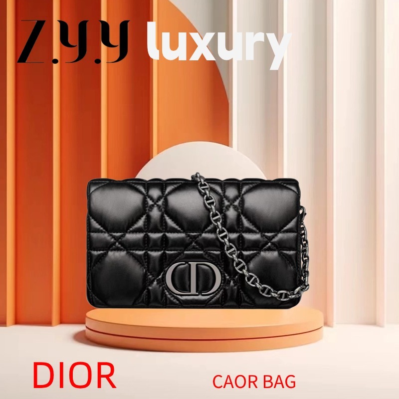 New Hot  ราคาพิเศษ Ready Stock ดิออร์ Dior / CARO CD Women's shoulder bag, chain bag, crossbody bag 100%