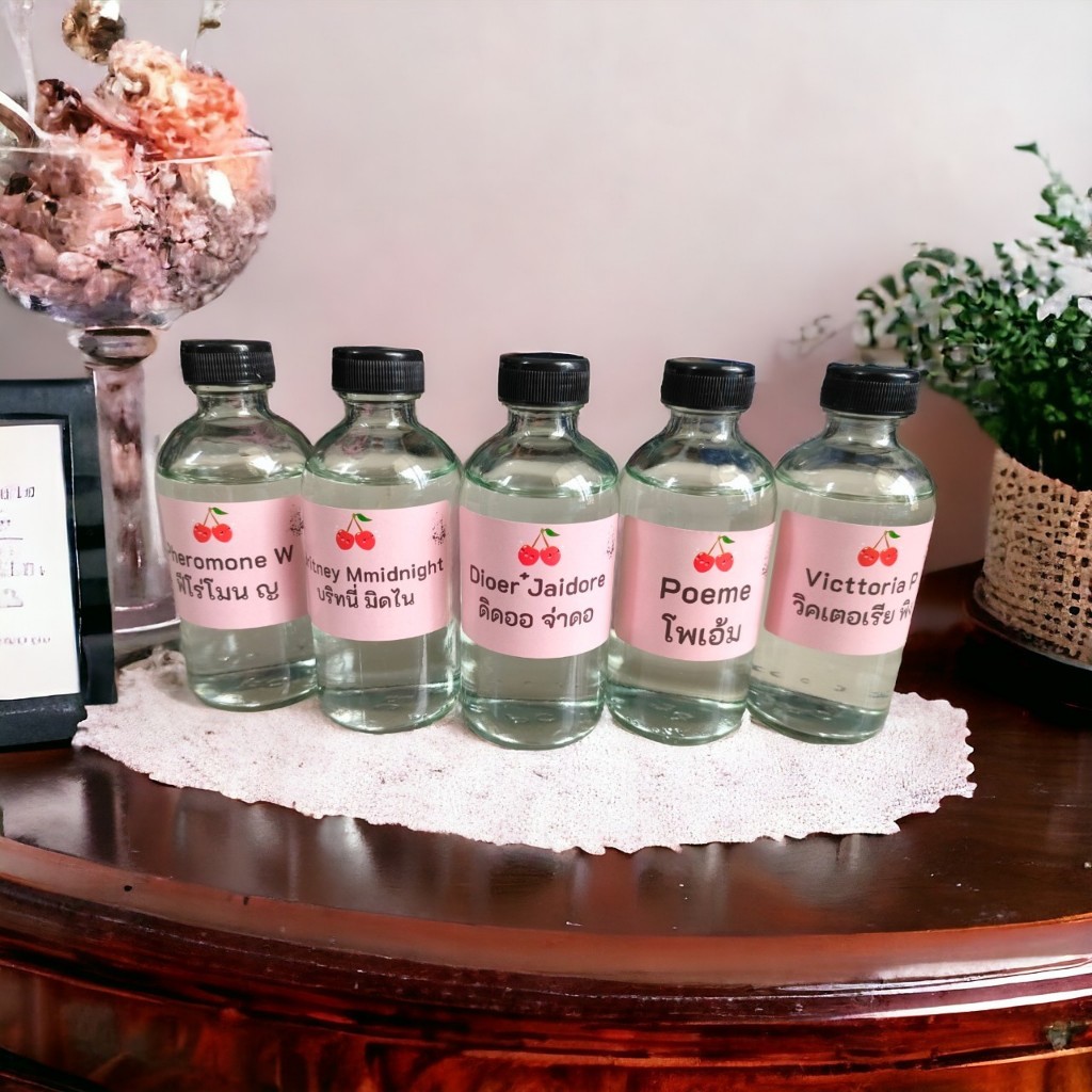 Hot!! น้ำหอมผู้หญิงขวดใหญ่ กลิ่นยกขา ญ  ปริมาณ 120 ml จำนวน 1 ขวด สูตรเข้มข้นหอมติดทนนาน