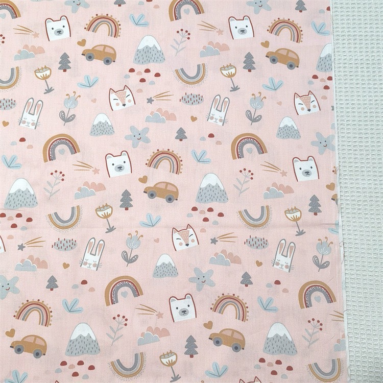 ผ้าาคอตตอน 100% คอตตอนทอทวิล พิมพ์ลาย Holiday