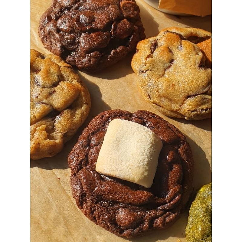 S'More Dark Chocolate Soft Cookies 4/6 ชิ้น