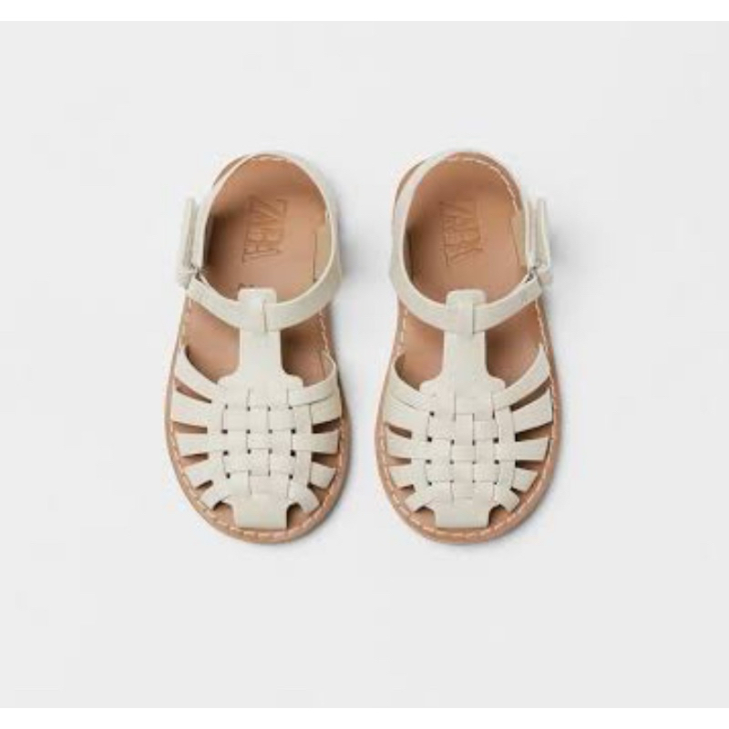 (Used) รองเท้า Zara Kid Shorขนาด Euro27