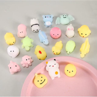 พร้อมส่ง🔥 ของเล่นบีบสกุชชี่ รูปการ์ตูนสัตว์น่ารัก บรรเทาความเครียด ของเล่นนุ่มนิ่ม สุ่มลาย โมนิ