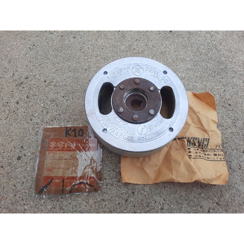 ล้อแม่เหล็กจานไฟ SUZUKI K10 แท้ใหม่