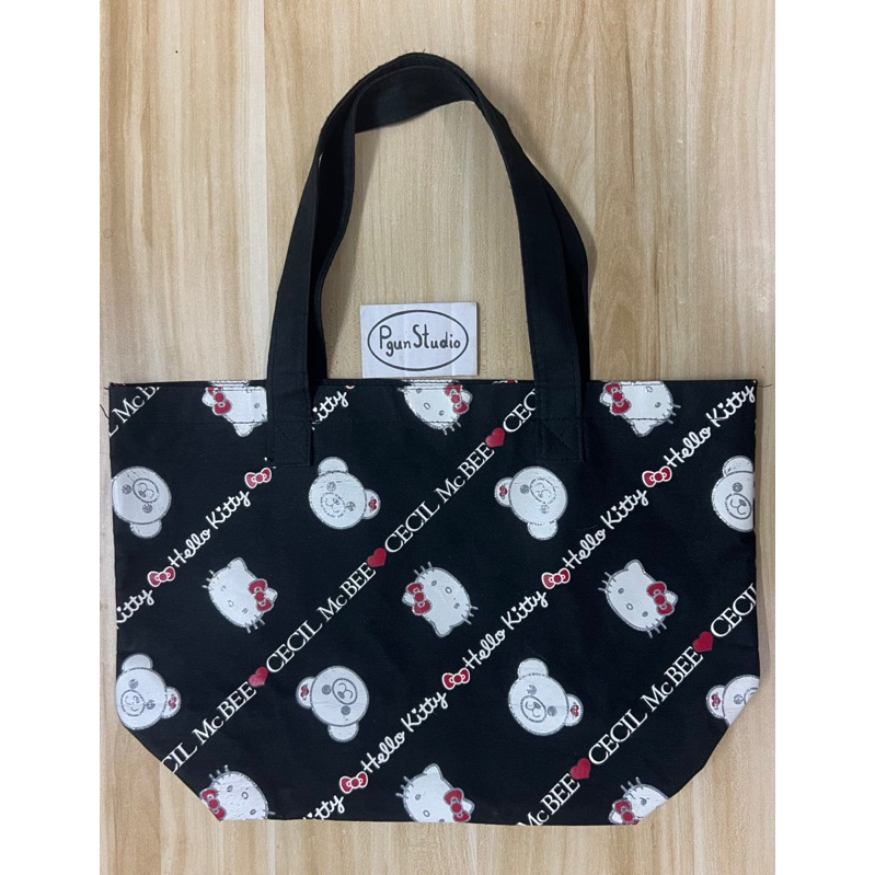 (ของแท้ : พร้อมส่ง) กระเป๋า Hello Kitty Cecil McBee Bag