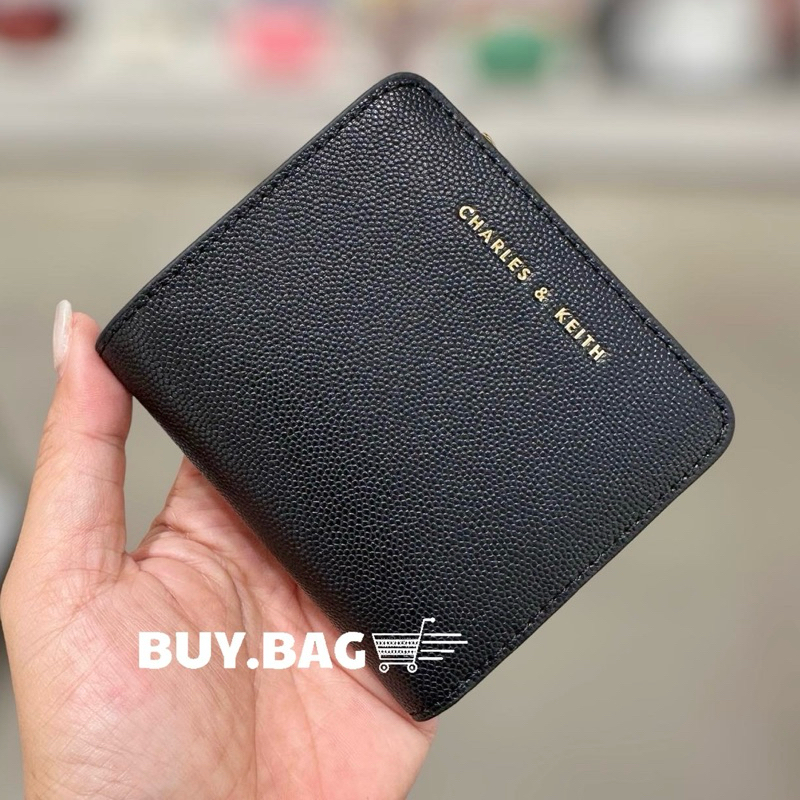 CHARLES & KEITH ( ใช้โค้ดลด30% ) CK6-50770498-1 size.XXS กระเป๋าสตางค์ใบสั้น ของแท้จากช็อป100%