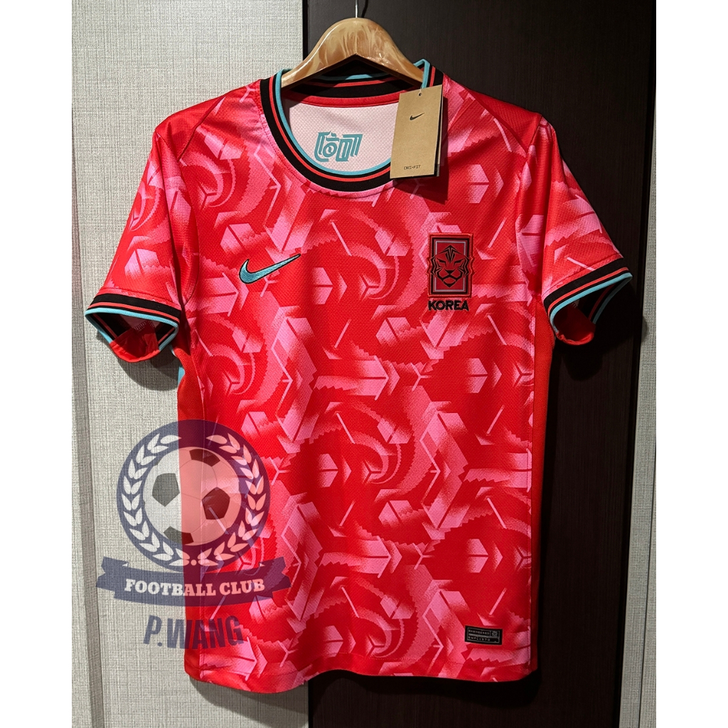 New!! เสื้อฟุตบอลทีมชาติ เกาหลี Home เหย้า ยูโร 2024 [3A] เกรดแฟนบอล สีแดง ตรงปกเหมือนต้นฉบับ กล้ารับประกันคุณภาพสินค้า