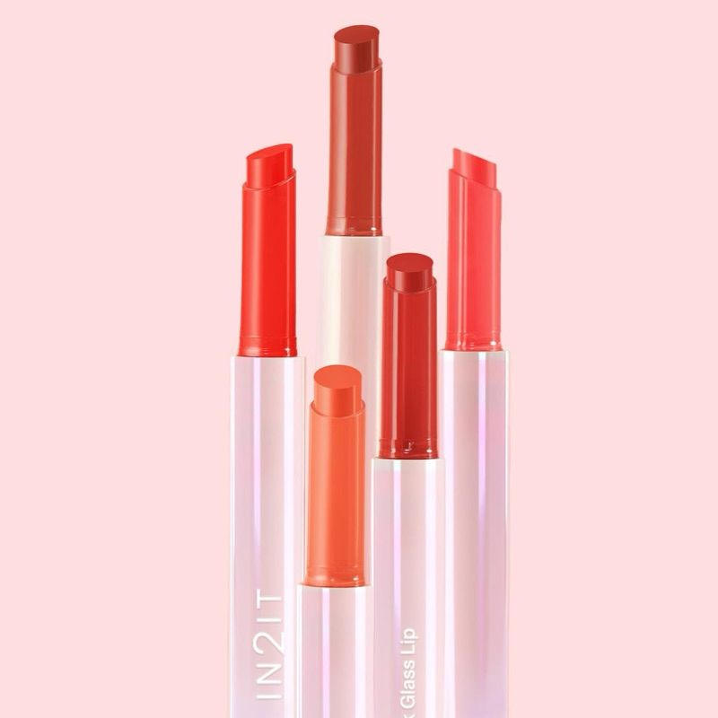 In2It Click Click Glass Lip 1.5g ลิปกลอสเนื้อฉ่ำวาว.