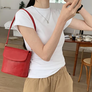 3สี เสื้อครอป เสื้อผ้าแฟชั่นผู้หญิง ทรงเบสิคแมตช์ง่ายชิลๆ สีพื้น คอกลม #J227