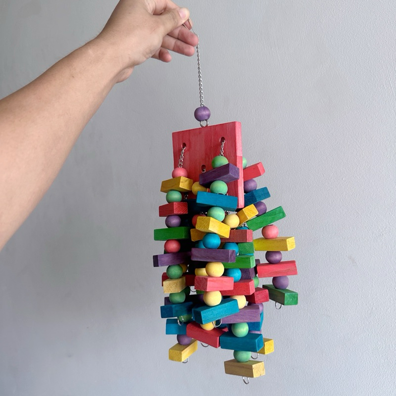 E-74 ของเล่นนกแก้วขนาดใหญ่ โซ่พร้อมบล็อกไม้ สำหรับแทะเล่น 41*15cm