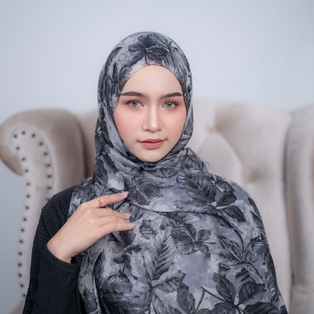 ผ้าพันยาว วิสคอสลายใบไม้สี ฮิญาบคลุมผม จัดทรงง่ายน้ำหนักเบา ใส่ออกงานเก๋ๆ HL37วาริสมุสลิม