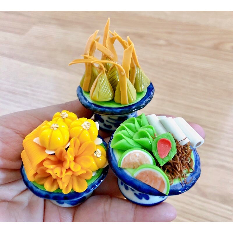พานผลไม้ พานขนม พานหมากพลู พานถวายดินปั้น ขนาด 2” (ราคา/ชิ้น)