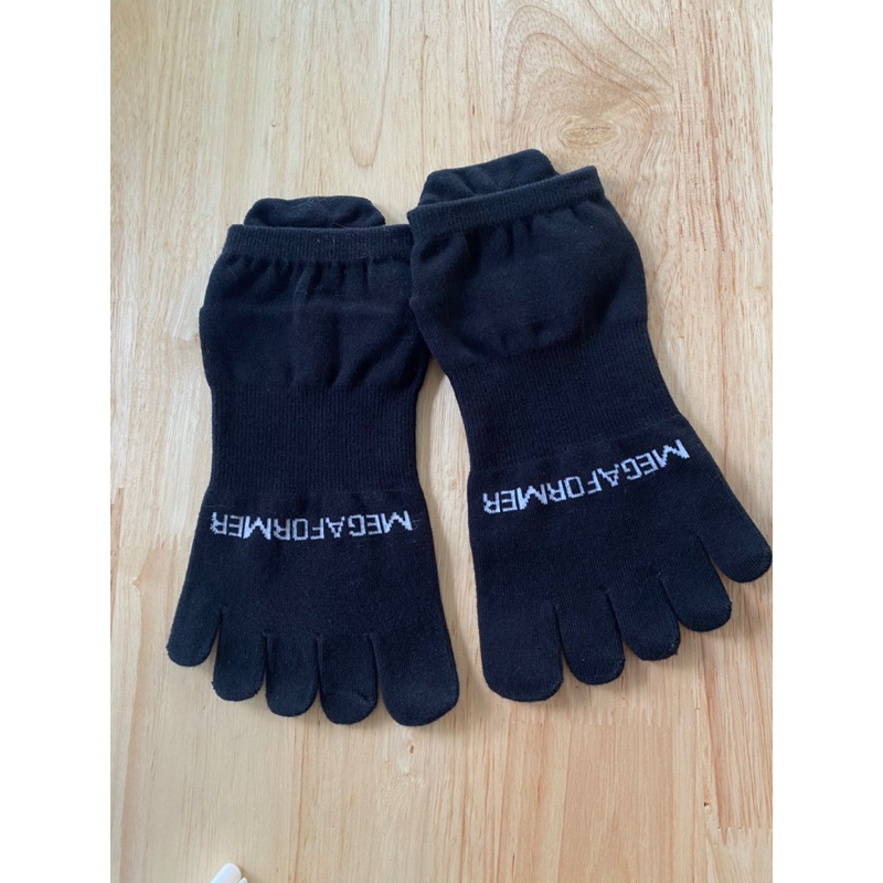 megaformer yoga studio order, size 38-43unisex toe socks